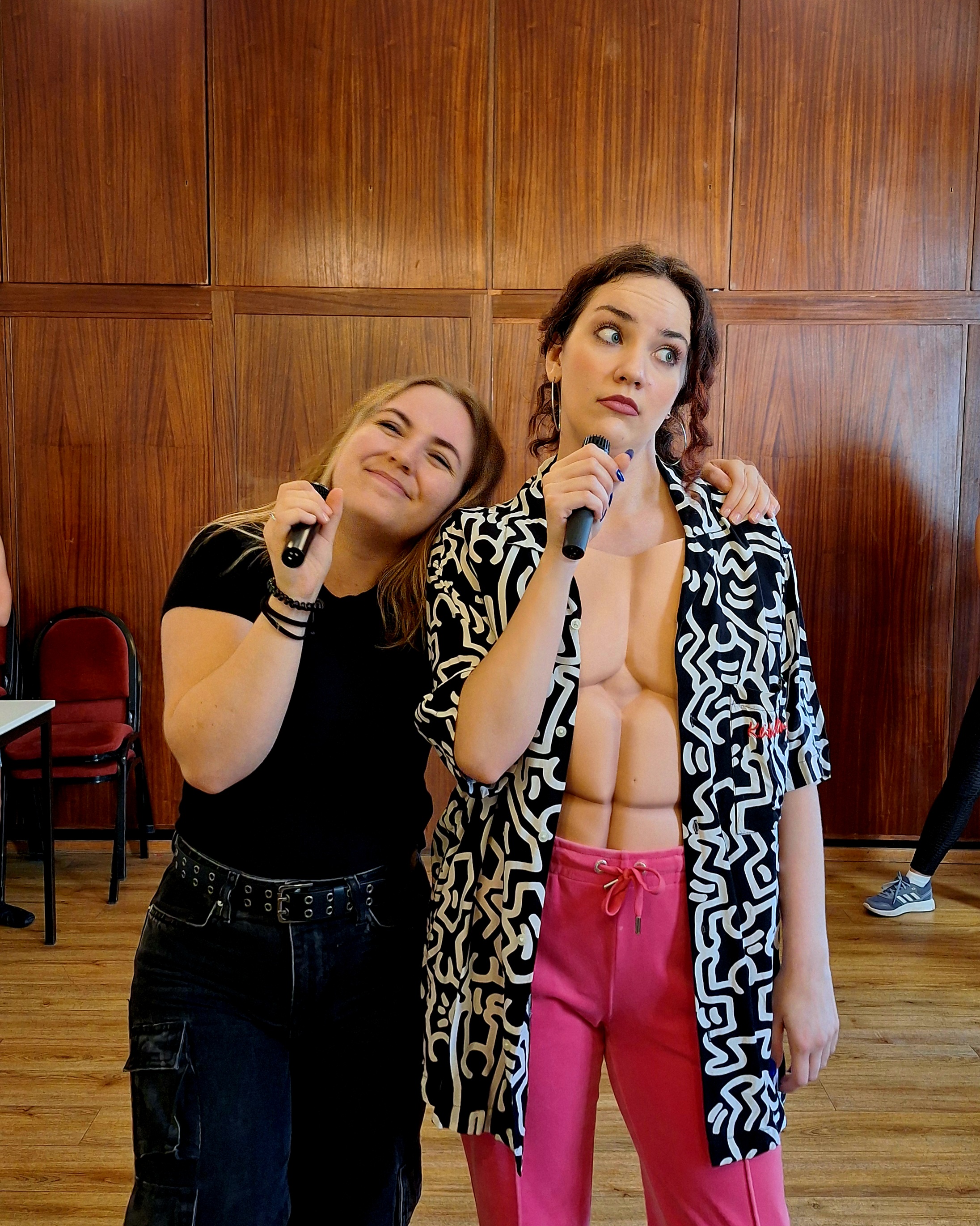 Scene Stealers